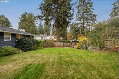 675 10th St, Lake Oswego, OR 97034 - Photo 32