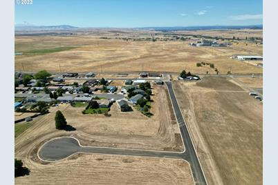 18th St, Goldendale, WA 98620 - Photo 1
