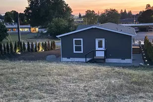 1506 River Rd, Longview, WA 98632 - Photo 1