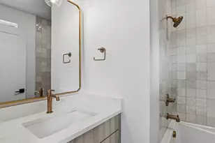 4060 SE Long St, Portland, OR 97202 - Photo 12