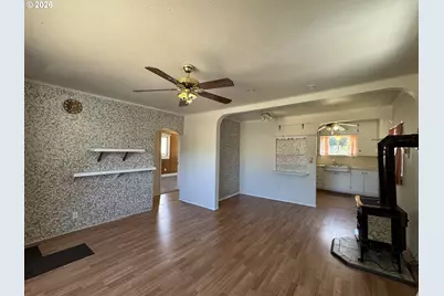 208 E Main St, Goldendale, WA 98620 - Photo 16