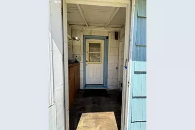 208 E Main St, Goldendale, WA 98620 - Photo 26