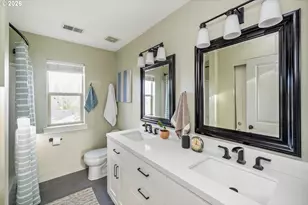 4557 NE Going St, Portland, OR 97218 - Photo 22