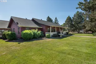 1455 SW Sunset Dr, Madras, OR 97741 - Photo 2