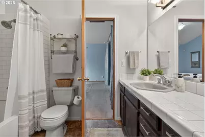 2418 N Crater Ln, Newberg, OR 97132 - Photo 26