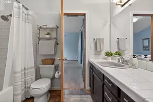 2418 N Crater Ln, Newberg, OR 97132 - Photo 26