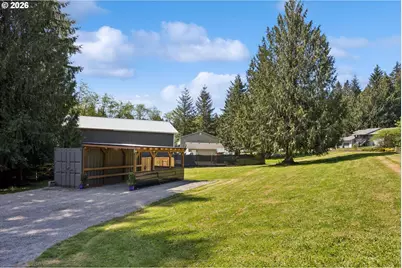 230 Home Town Dr, Kelso, WA 98626 - Photo 36