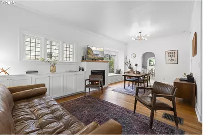 5815 N Delaware Ave, Portland, OR 97217 - Photo 4