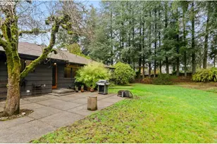 8820 SW 21st Ave, Portland, OR 97219 - Photo 44