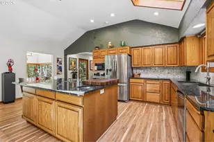 19016 NE Cole-Witter Rd, Battle Ground, WA 98604 - Photo 8