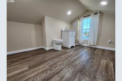 928 Oregon St, Port Orford, OR 97465 - Photo 26