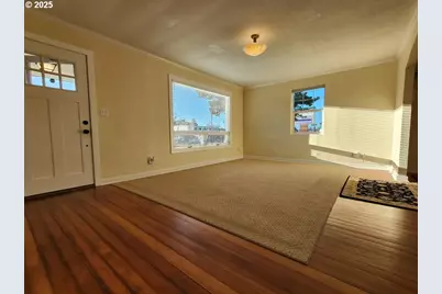 928 Oregon St, Port Orford, OR 97465 - Photo 10