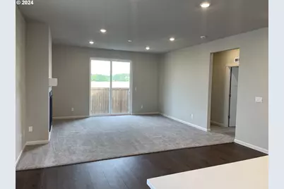 1483 Logan Pkwy, Albany, OR 97322 - Photo 6