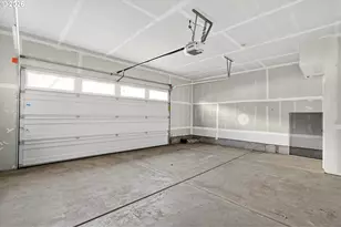 1939 NW Kent St, McMinnville, OR 97128 - Photo 40