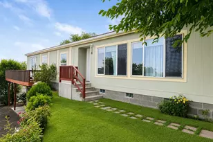 916 SW Isaac Ave, Pendleton, OR 97801 - Photo 2