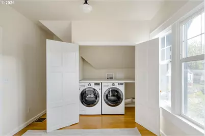 6215 NE Rodney Ave, Portland, OR 97211 - Photo 28