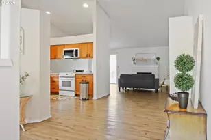 143 NW Elderberry Ln, Dallas, OR 97338 - Photo 6