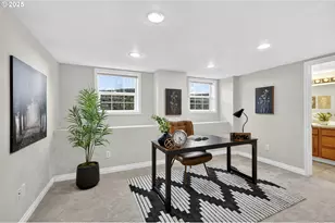 318 NE 9th Ave, Canby, OR 97013 - Photo 20