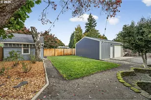 318 NE 9th Ave, Canby, OR 97013 - Photo 36