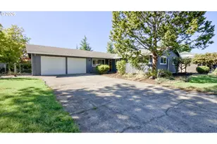 1035 NW 20th St, McMinnville, OR 97128 - Photo 2