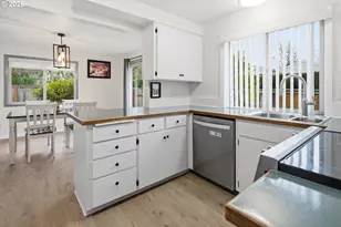 9400 SW Downing Dr, Beaverton, OR 97008 - Photo 8