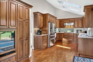 770 NE 31st Pl, Canby, OR 97013 - Photo 8