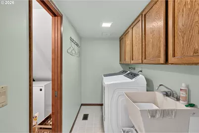 770 NE 31st Pl, Canby, OR 97013 - Photo 28