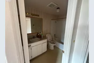 7144 SW Murray Blvd, Beaverton, OR 97008 - Photo 10