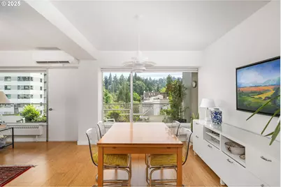 2323 SW Park Pl #502, Portland, OR 97205 - Photo 12