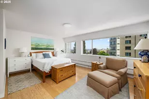 2323 SW Park Pl, Portland, OR 97205 - Photo 22