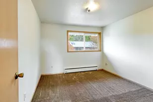 1048 Birchwood Dr, Oregon City, OR 97045 - Photo 18