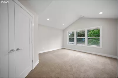 9590 SW Taylor St, Portland, OR 97225 - Photo 18