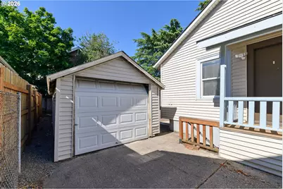 6815 NE Glisan St, Portland, OR 97213 - Photo 2