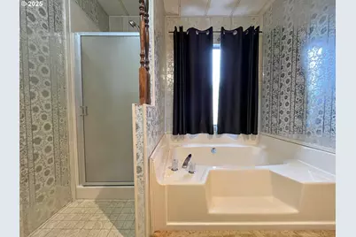 1267 Tucker Rd #20, Hood River, OR 97031 - Photo 8