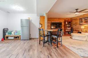 656 NW Thornton Lake Dr, Albany, OR 97321 - Photo 28