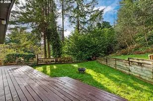 1001 W Park Roadway, Coos Bay, OR 97420 - Photo 38