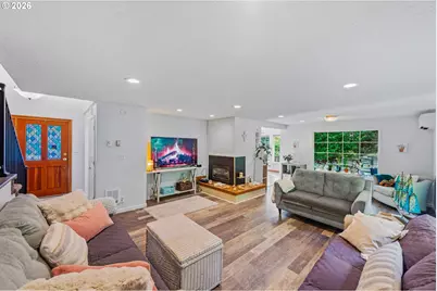 1001 W Park Roadway, Coos Bay, OR 97420 - Photo 4