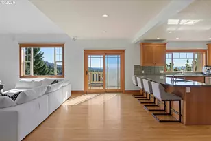 4015 NW Devoto Ln, Portland, OR 97229 - Photo 14