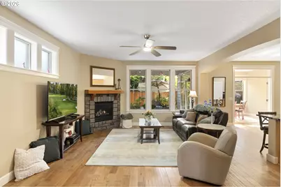 2519 NW Lorenz St, Camas, WA 98607 - Photo 4