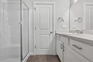 9275 E Burnside St, Portland, OR 97216 - Photo 14