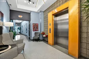 327 NW Park Ave, Portland, OR 97209 - Photo 30