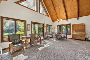 41 Private Lake Rd, White Salmon, WA 98672 - Photo 10