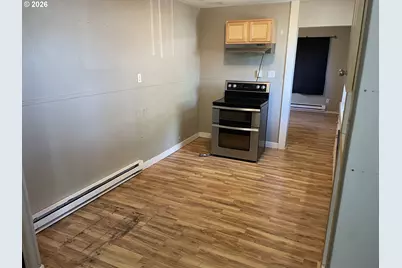 4556 NE 97th Ave, Portland, OR 97220 - Photo 12