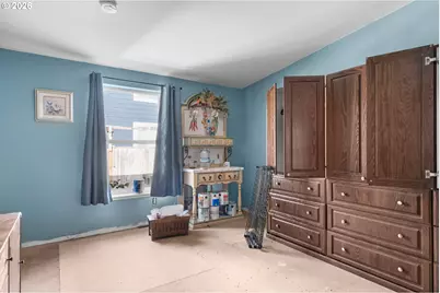 5367 Olympic Cir, Eugene, OR 97402 - Photo 10