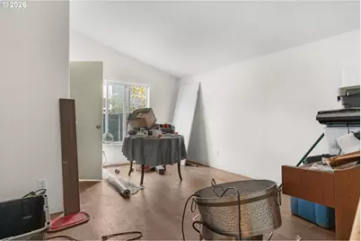 5367 Olympic Cir, Eugene, OR 97402 - Photo 14