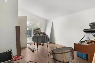 5367 Olympic Cir, Eugene, OR 97402 - Photo 14