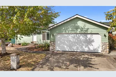 5367 Olympic Cir, Eugene, OR 97402 - Photo 2