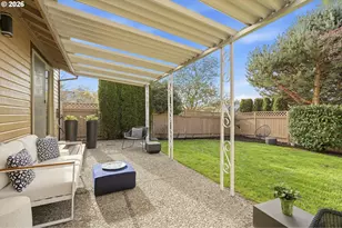 10805 SW Summer Lake Dr, Portland, OR 97223 - Photo 24