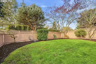 10805 SW Summer Lake Dr, Portland, OR 97223 - Photo 26