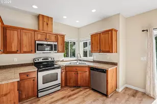 648 S Donna Dr, Newberg, OR 97132 - Photo 14
